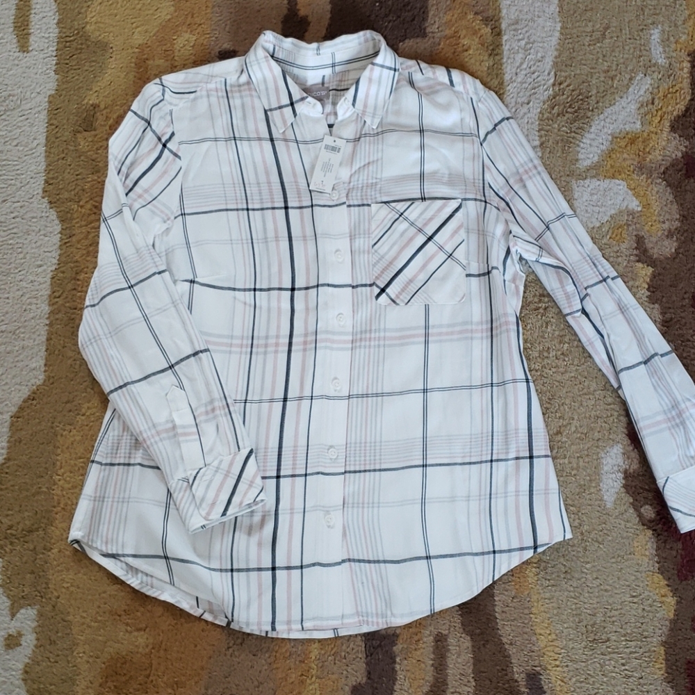 Chico's long sleeve button down blouse